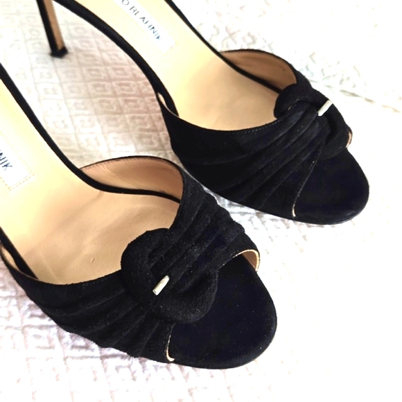 ( MANOLO BLAHNIK ) Open-Toe Designer Suede Heels, EU 39 / US 8.5 - Picture 3 of 7